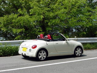 きれいでしょ?実は洗車してないんで鳥のフンとかついてますが…