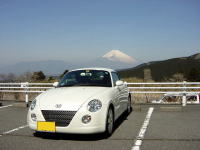 コペン号と富士山のツーショット