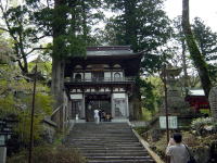 大山寺の門