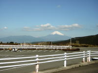 十国峠駐車場から富士山。